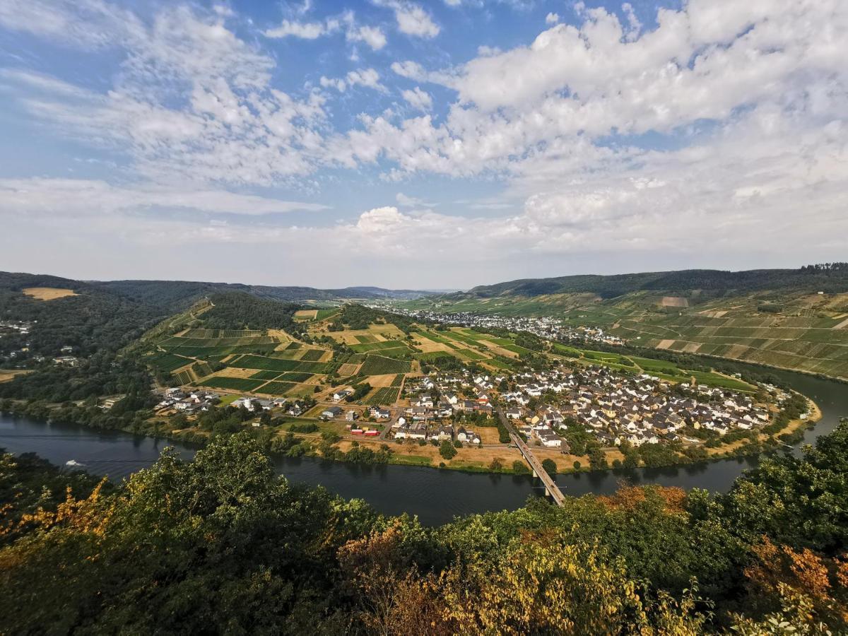 Ferienwohnung Moselpanorama Traben-Trarbach Exterior foto